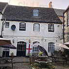 Old Crown Coaching Inn inside