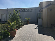 La Hetraie outside