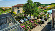 Restaurant du Domaine de Baulieu outside