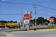 Mary's Diner outside