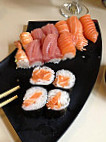 Sushinaka food