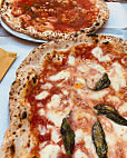 Pizzeria Italia food