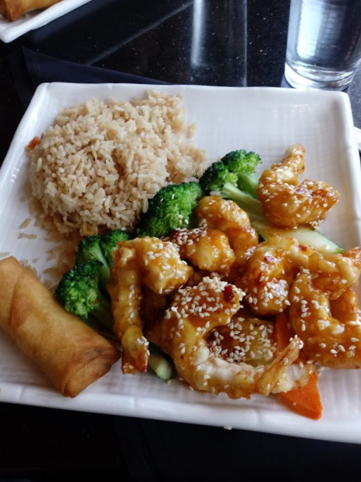 Moon Gate Asian Grill