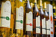 Weingroßhandel Vins Et Co Vins De Vie Gmbh food