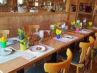 Almthof Erlebnisbauernhof Und Hofcafé food