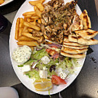 Elate Gyros and Souvlaki Bar food