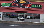 Royal Cholet outside