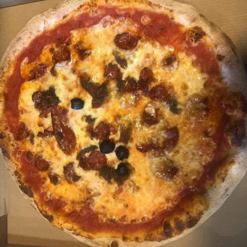 Royal Pizza