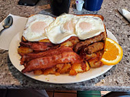 Artie's Place food