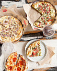 Mod Pizza food