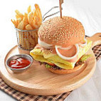 Mael Burger food