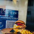 L'atelier Burger food