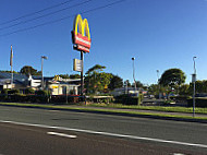 Mcdonald's Family Restaurants outside