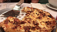 Pizano's food