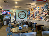 Pelon's Baja Grill inside