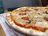 Gula Gula Pizzeria food