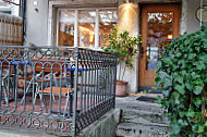 Taverna Amphorea outside