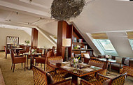 Dstrikt Steakhouse - The Ritz-Carlton, Vienna food