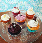 Toni's Cupcakes food