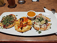 Boston's Sports Bar food