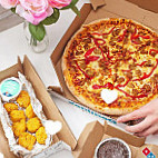 Domino's Pizza food