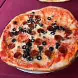 Pizzeria La Trattoria food