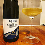 Weingut K-j Thul inside