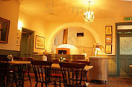 The Cricketers Inn inside