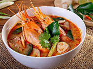 Afina Tomyam food