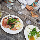 Weinkommissar food