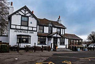 The Aperfield Inn outside