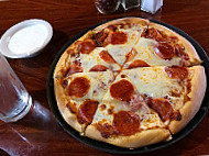 Original Pete's Pizza food