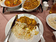 Linton Tandoori food