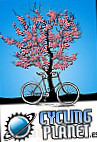 Cycling Planet outside