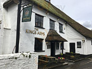 The Kings Arms outside