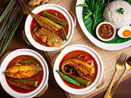 Asam Pedas Premier (setia City Mall) food