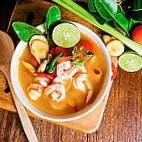 Jliero Tom Yam food