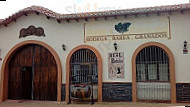 Bodega Barea Granados outside