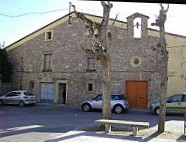 Alberg Sant Jaume De Jorba outside