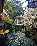 Weinkeller outside