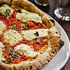 Pizza Republica food