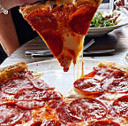 Pizza Republica food