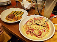 Olive Garden Orland Park food