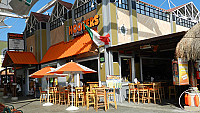 Hooters Cancun La Isla inside