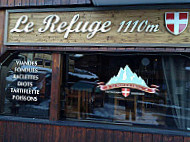 Le Refuge 1110m inside