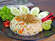 Kak Ha Mee Celup food