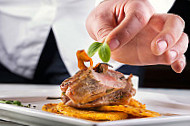 Niedmuehle Bar Lounge food