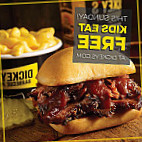 Dickey's Barbecue Pit food