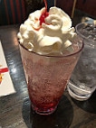 Red Robin Gourmet Burgers And Brews food