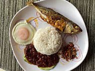 Nasi Lemak Special Ting Cafe food